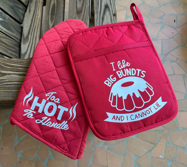 Custom Oven Mitts and Pot Holders with Pocket Bundle