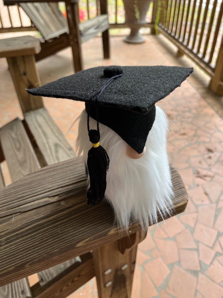 Graduation Gnome