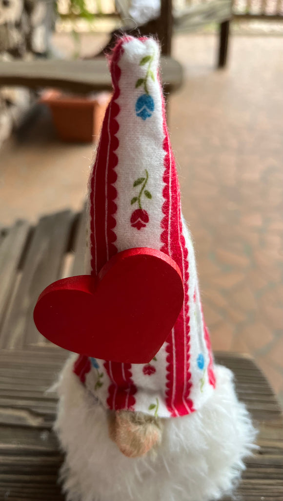 Valentines Day Gnome